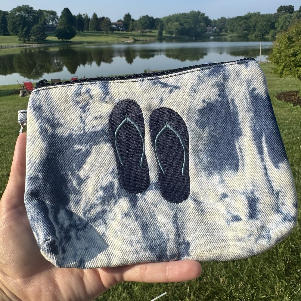 Thirty-One 31 Mini Zipper Pouch ~ Blue Tie Dye Print ~ Flip Flop Embroidery NWT